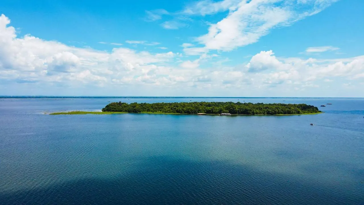 Hotel Seclude By The Lake, Alleppey Alappuzha