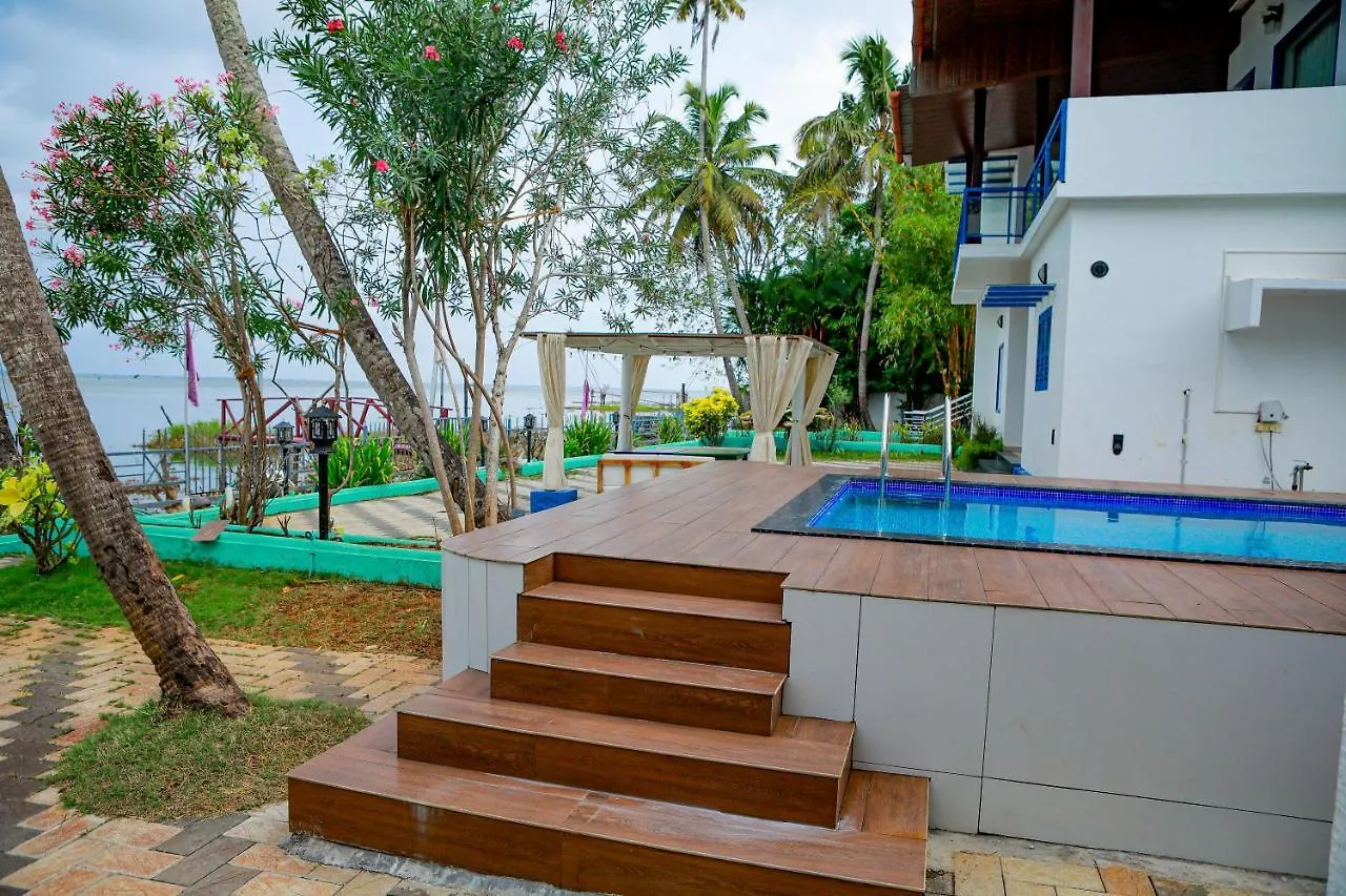 Hotel Seclude By The Lake, Alleppey Alappuzha